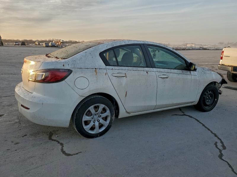 Zdjęcie 3 z aukcji – 2013 MAZDA 3 I z VIN JM1BL1TF7D1730686
