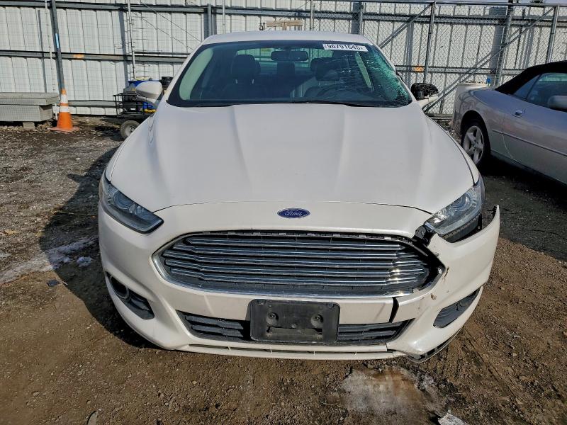 Photo 5 from auction – 2014 FORD FUSION SE with VIN 3FA6P0PU0ER330409