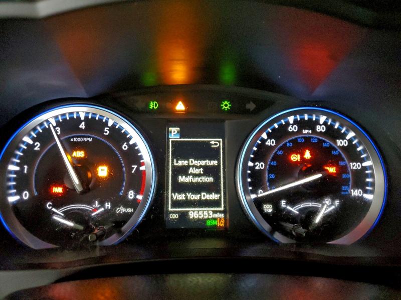 Foto 9 de la subasta – 2017 TOYOTA HIGHLANDER con VIN 5TDJZRFH3HS388328