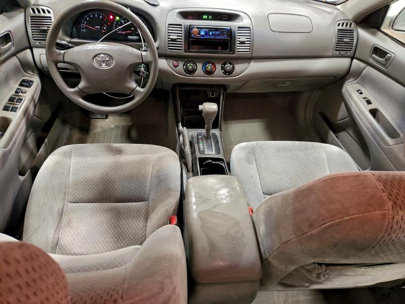 Photo 8 from auction – 2004 TOYOTA CAMRY LE with VIN 4T1BE32K64U910675