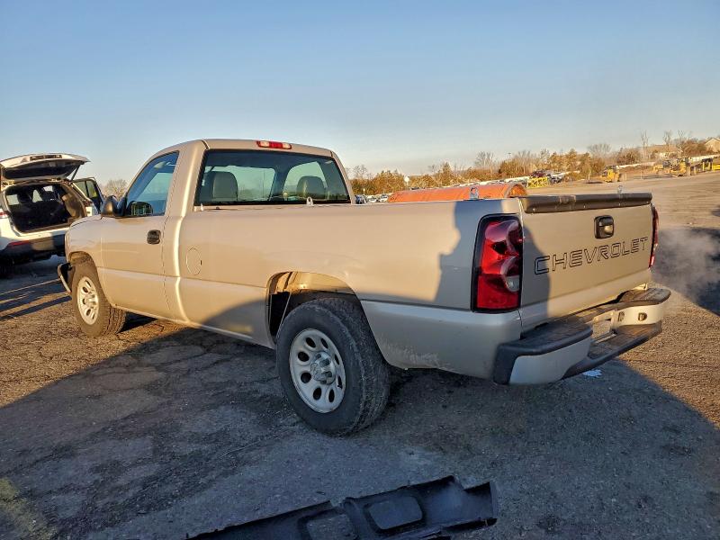 Photo 2 from auction – 2007 CHEVROLET SILVERADO with VIN 1GCEC14V97Z116229