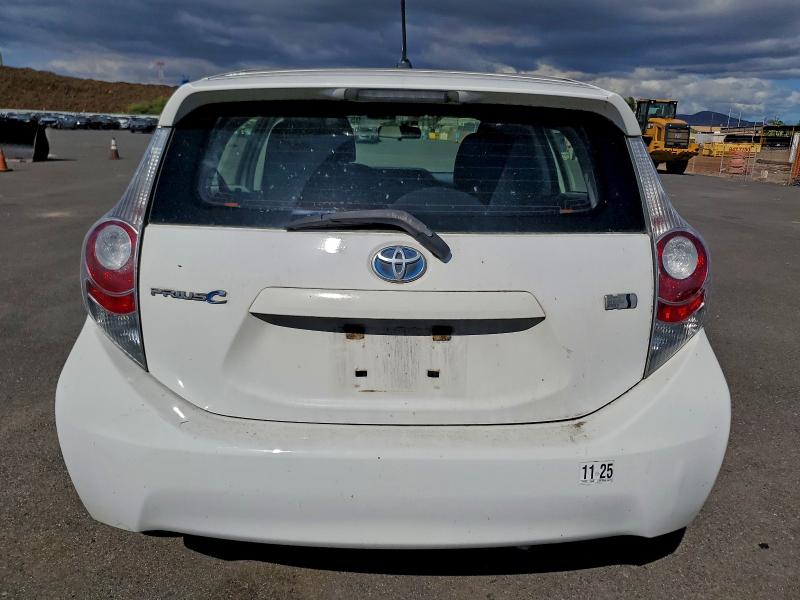 Photo 6 from auction – 2013 TOYOTA PRIUS C with VIN JTDKDTB34D1547259