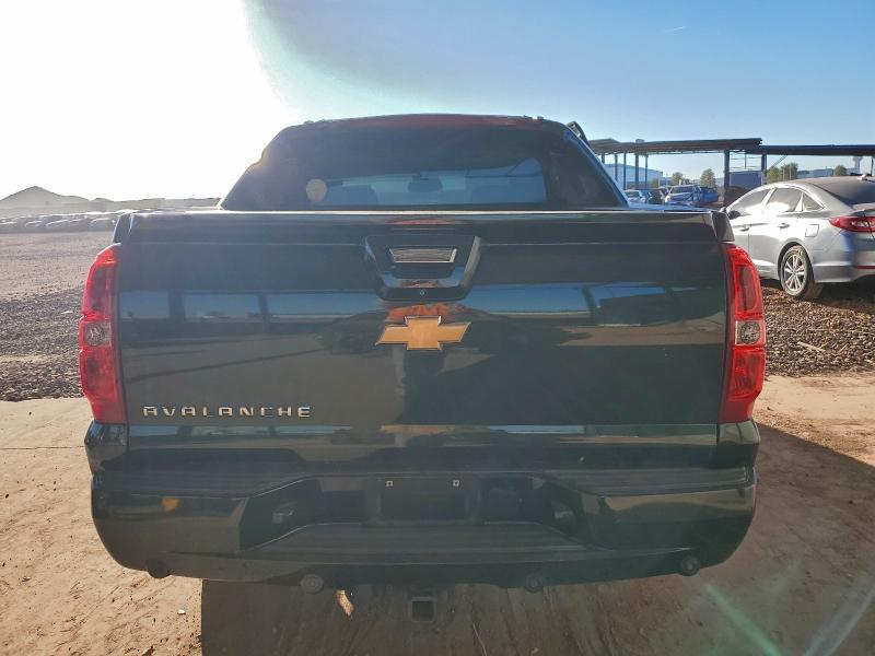 Photo 6 from auction – 2013 CHEVROLET AVALANCHE with VIN 3GNMCEE09DG199976
