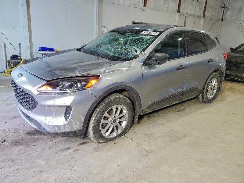 FORD ESCAPE 2022 z numerem VIN 1FMCU9F60NUB37100 - Zdjęcie z aukcji