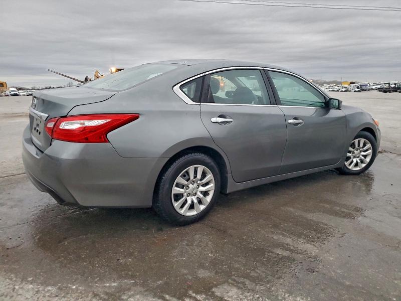 Photo 3 from auction – 2016 NISSAN ALTIMA 2.5 with VIN 1N4AL3AP3GC161739