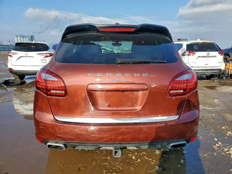 Photo 6 from auction – 2013 PORSCHE CAYENNE with VIN WP1AA2A20DLA19356