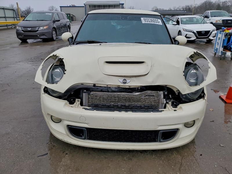 Photo 5 from auction – 2013 MINI COOPER S with VIN WMWSV3C54DT388516