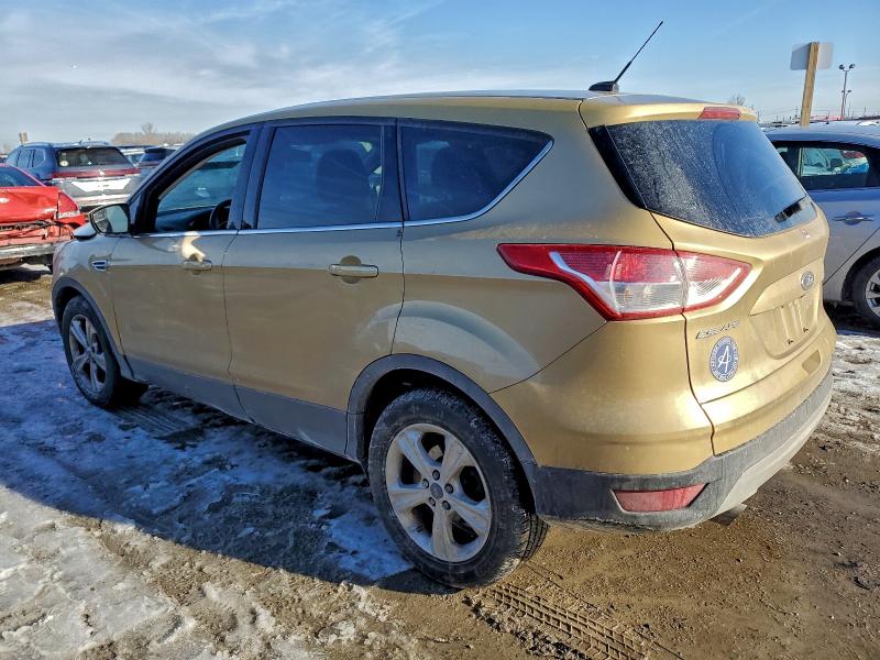 Photo 2 from auction – 2015 FORD ESCAPE SE with VIN 1FMCU0GX0FUA36823