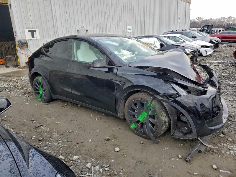 Photo 4 from auction – 2024 TESLA MODEL Y with VIN 7SAYGDEE7RA292576
