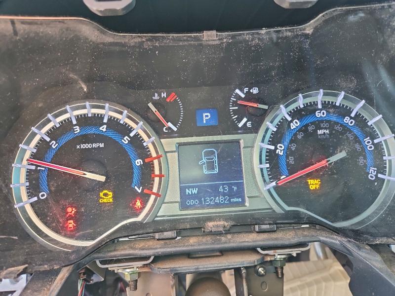 Photo 9 from auction – 2016 TOYOTA 4RUNNER SR with VIN JTEBU5JR9G5318523