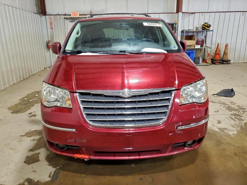 Photo 5 from auction – 2010 CHRYSLER TOWN & COU with VIN 2A4RR5D19AR359796