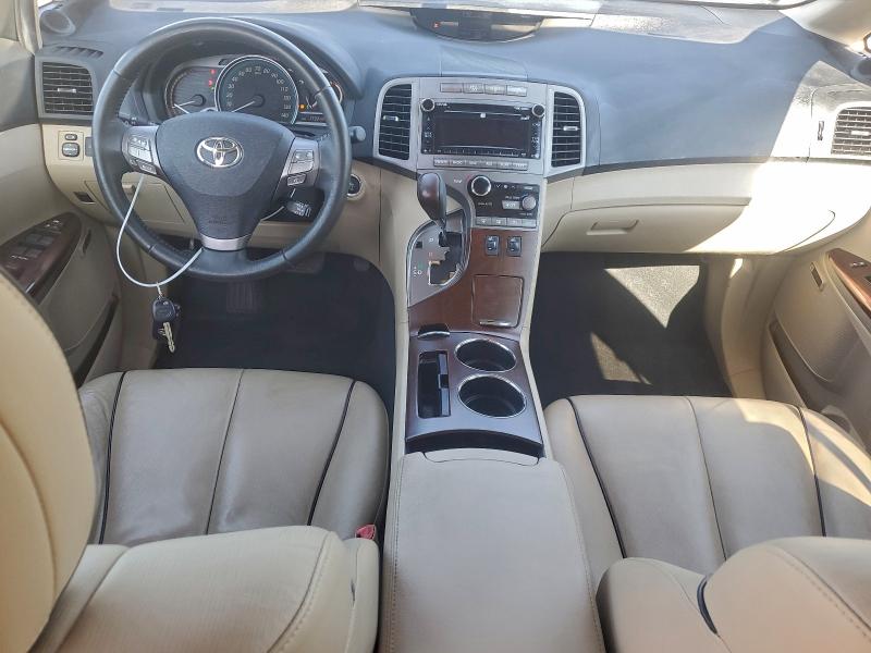 Photo 8 from auction – 2010 TOYOTA VENZA with VIN 4T3BK3BB2AU034151