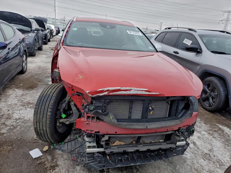 Photo 5 from auction – 2019 VOLVO XC60 T5 R- with VIN LYV102RM3KB246746