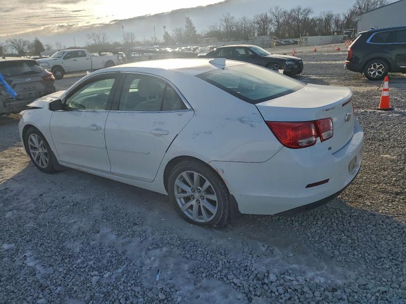 Photo 2 from auction – 2015 CHEVROLET MALIBU 2LT with VIN 1G11D5SL5FF284575