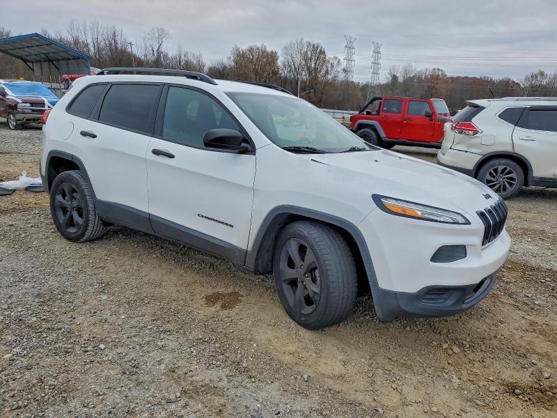 Photo 4 from auction – 2017 JEEP CHEROKEE S with VIN 1C4PJLAB5HD238539