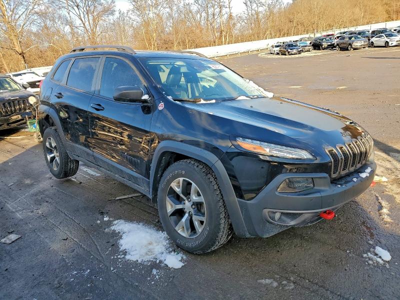 Photo 4 from auction – 2018 JEEP CHEROKEE T with VIN 1C4PJMBB3JD513013