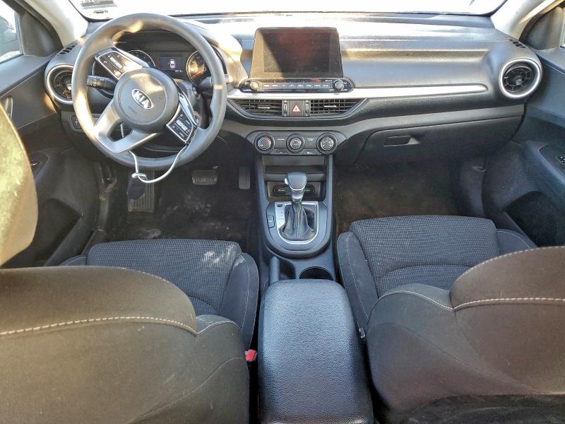 Photo 8 from auction – 2021 KIA FORTE FE with VIN 3KPF24AD6ME362280