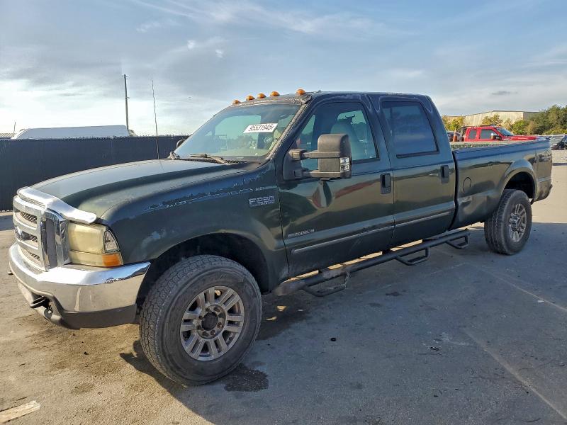 FORD F250 SUPER 2000 with VIN 1FTNW21FXYEC30615 - Photo from auction