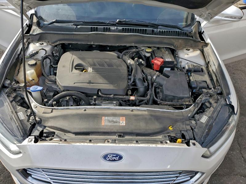 Photo 11 from auction – 2016 FORD FUSION SE with VIN 3FA6P0HD4GR165840