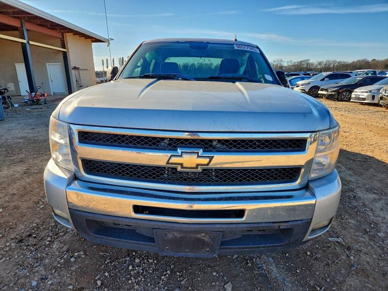 Photo 5 from auction – 2011 CHEVROLET SILVERADO with VIN 3GCPCSE03BG348321