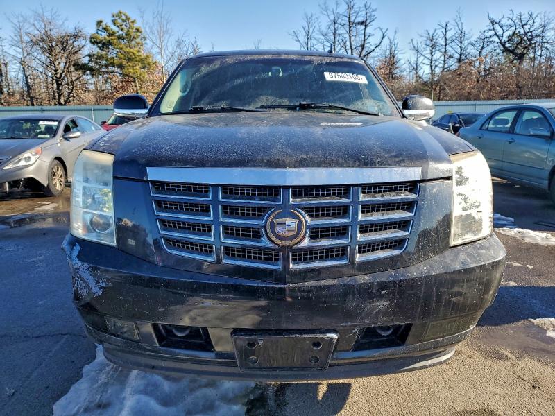 Photo 5 from auction – 2007 CADILLAC ESCALADE L with VIN 1GYFK63847R310452