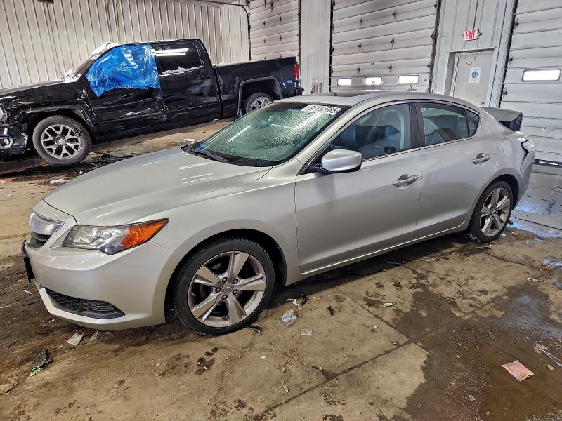 ACURA ILX 2014 with VIN 19VDE1F32EE000132 - Photo from auction