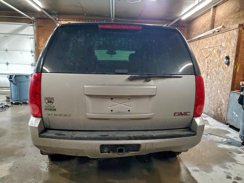 Photo 6 from auction – 2011 GMC YUKON SLE with VIN 1GKS2AE05BR349109