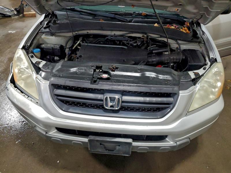 Photo 12 from auction – 2004 HONDA PILOT EX with VIN 2HKYF18454H611567