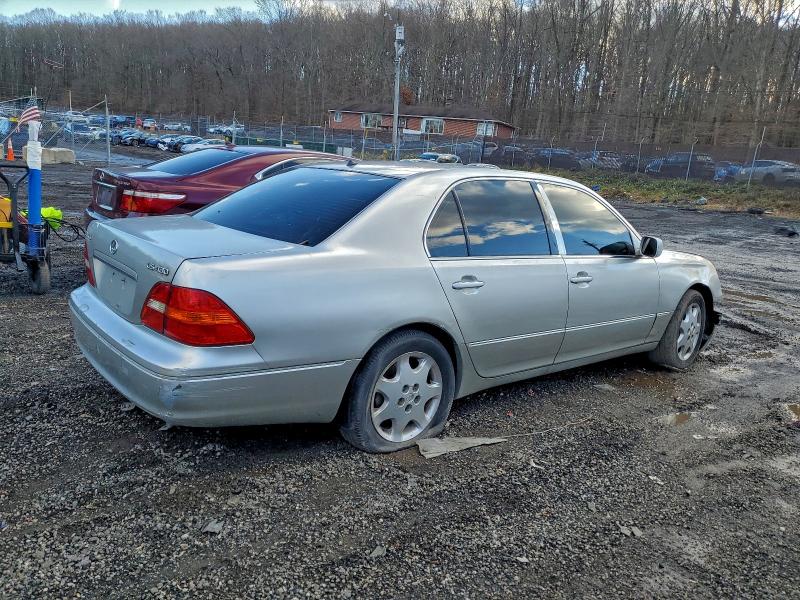Photo 3 from auction – 2003 LEXUS LS 430 with VIN JTHBN30F530120511