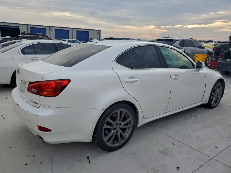 Photo 3 from auction – 2007 LEXUS IS 250 with VIN JTHBK262175045497