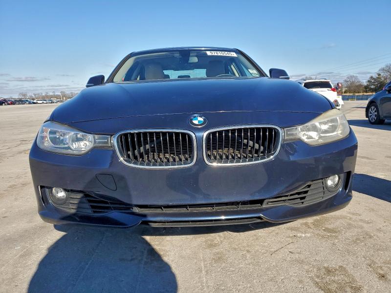 Photo 5 from auction – 2013 BMW 328 I with VIN WBA3A5C58DF352712