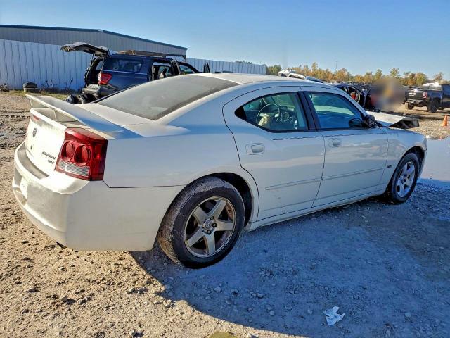 Photo 3 from auction – 2010 DODGE CHARGER with VIN 2B3CA3CV9AH156202