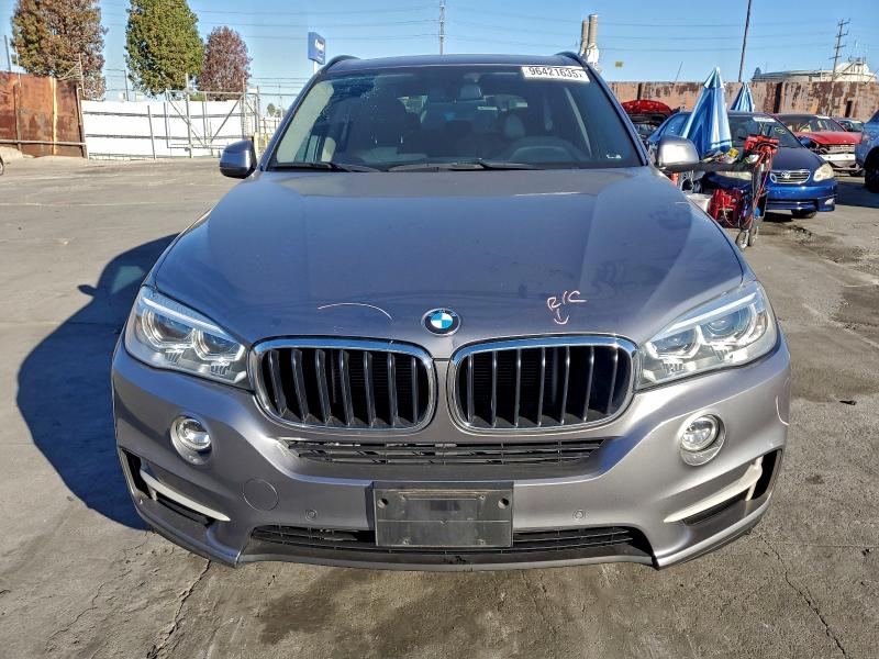 Photo 5 from auction – 2016 BMW X5 XDRIVE3 with VIN 5UXKR0C55G0P31537