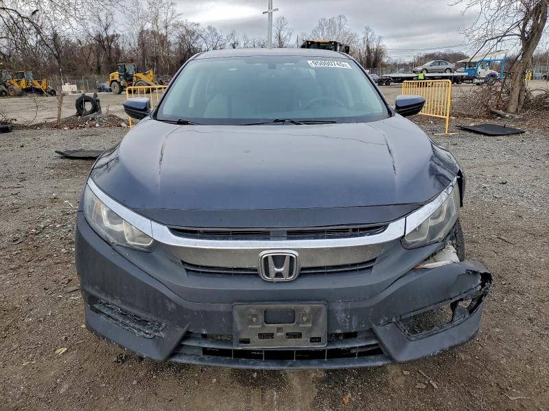 Photo 5 from auction – 2018 HONDA CIVIC with VIN 2HGFC2F56JH515714