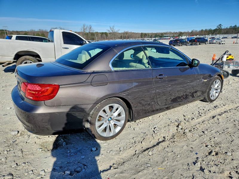 Photo 3 from auction – 2011 BMW 328 I with VIN WBADW3C55BE537300