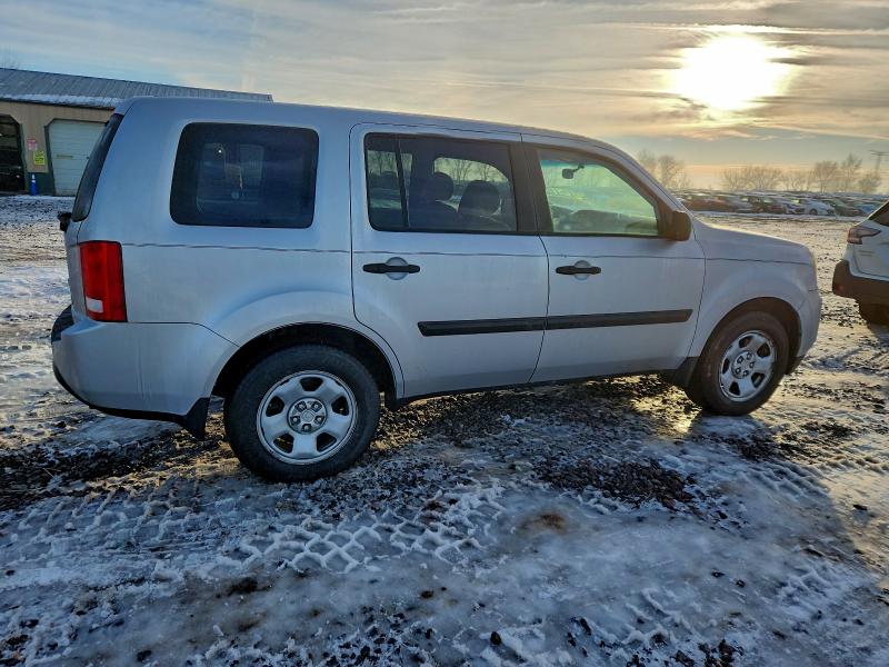 Photo 3 from auction – 2012 HONDA PILOT LX with VIN 5FNYF4H24CB003827