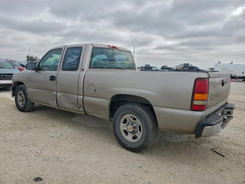 Photo 2 from auction – 2002 CHEVROLET SILVERADO with VIN 2GCEC19W721158689