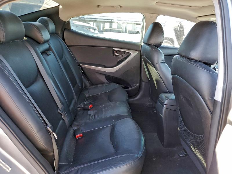 Photo 10 from auction – 2012 HYUNDAI ELANTRA GL with VIN KMHDH4AE1CU218324
