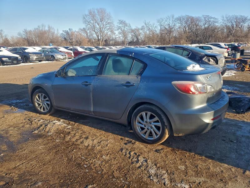 Photo 2 from auction – 2012 MAZDA 3 I with VIN JM1BL1V73C1657241