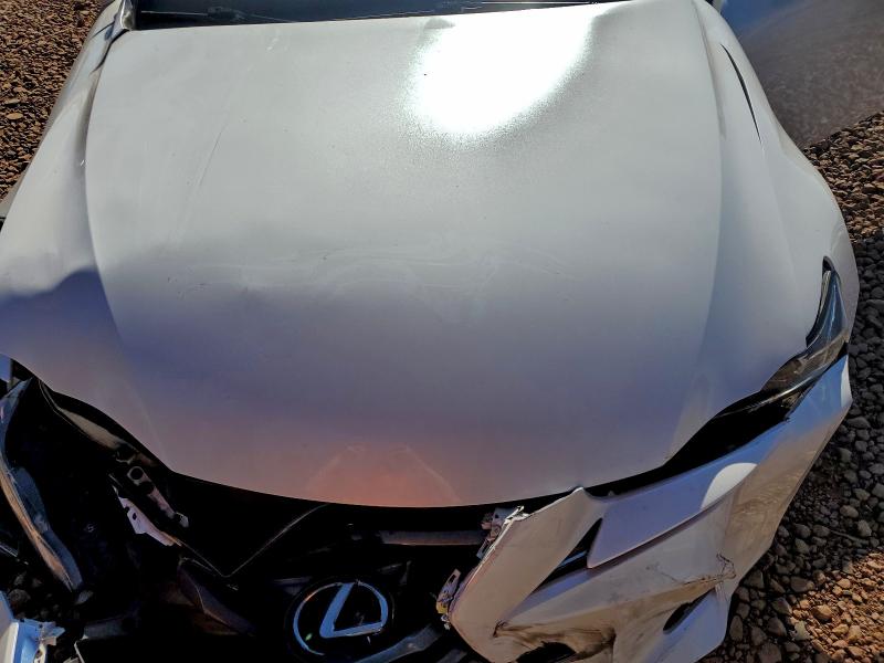 Photo 11 from auction – 2017 LEXUS IS 200T with VIN JTHBA1D20H5049879