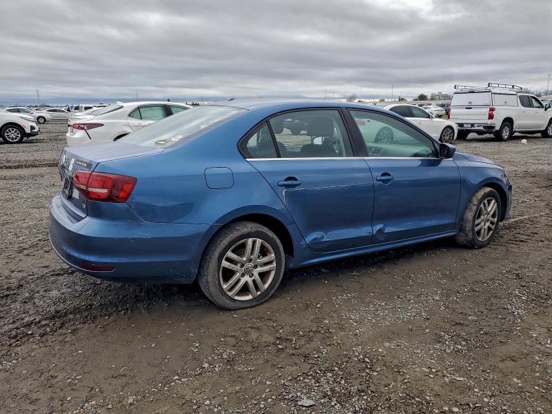 Photo 3 from auction – 2017 VOLKSWAGEN JETTA S with VIN 3VW2B7AJ4HM203160