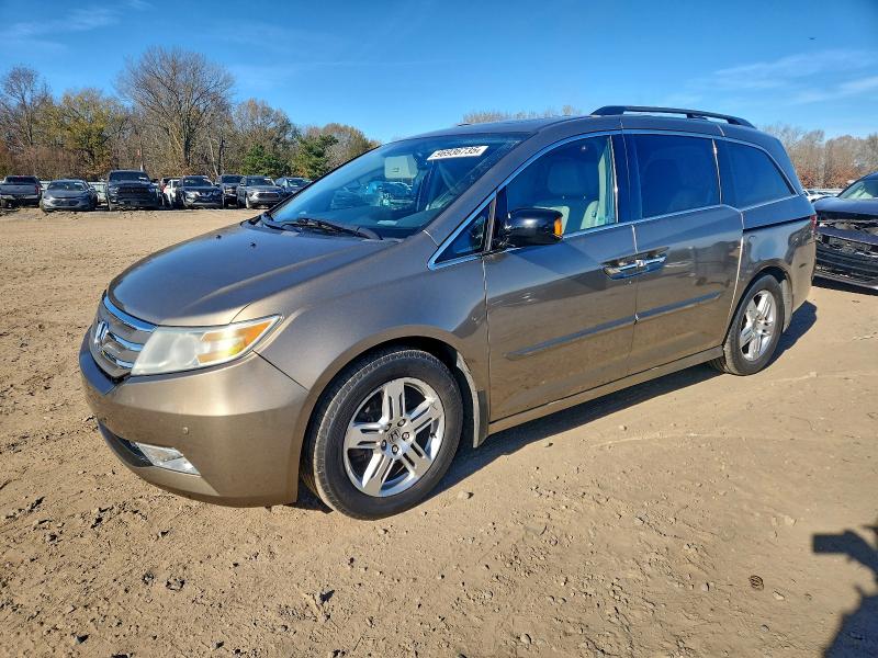 HONDA ODYSSEY TO 2011 with VIN 5FNRL5H93BB079361 - Photo from auction