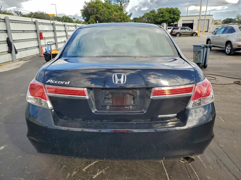 Photo 6 from auction – 2012 HONDA ACCORD with VIN 1HGCP2F69CA150107