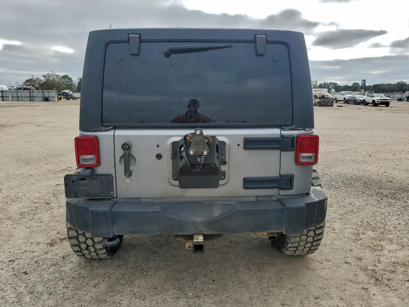 Photo 6 from auction – 2017 JEEP WRANGLER U with VIN 1C4BJWDGXHL577290