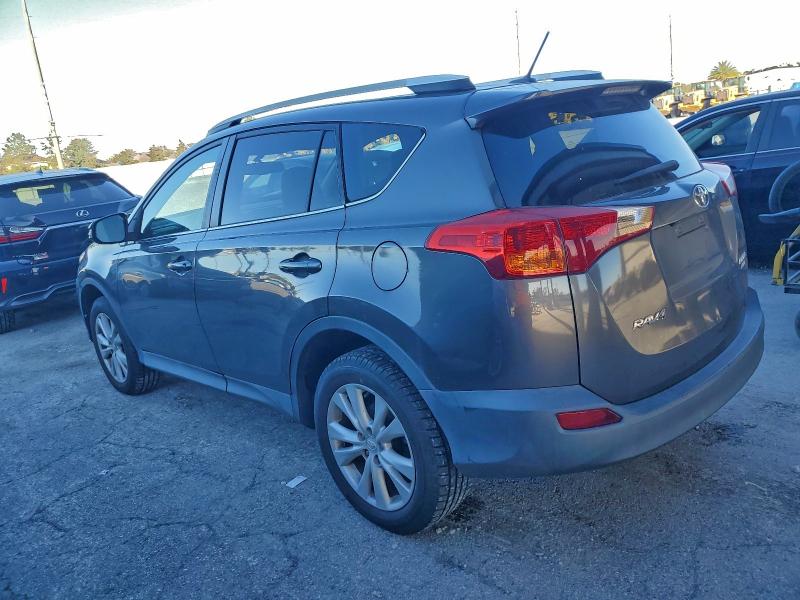 Photo 2 from auction – 2013 TOYOTA RAV4 LIMIT with VIN 2T3DFREV3DW102323