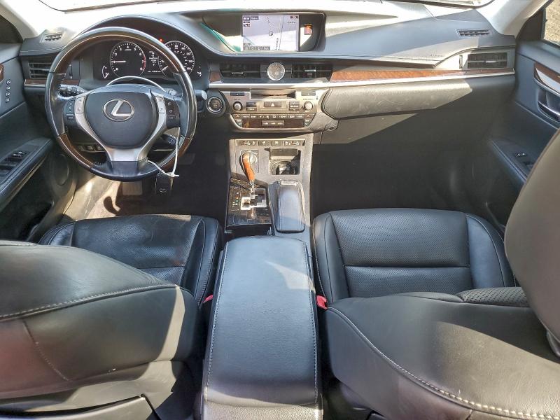 Foto 8 de la subasta – 2015 LEXUS ES 350 con VIN JTHBK1GG1F2168754