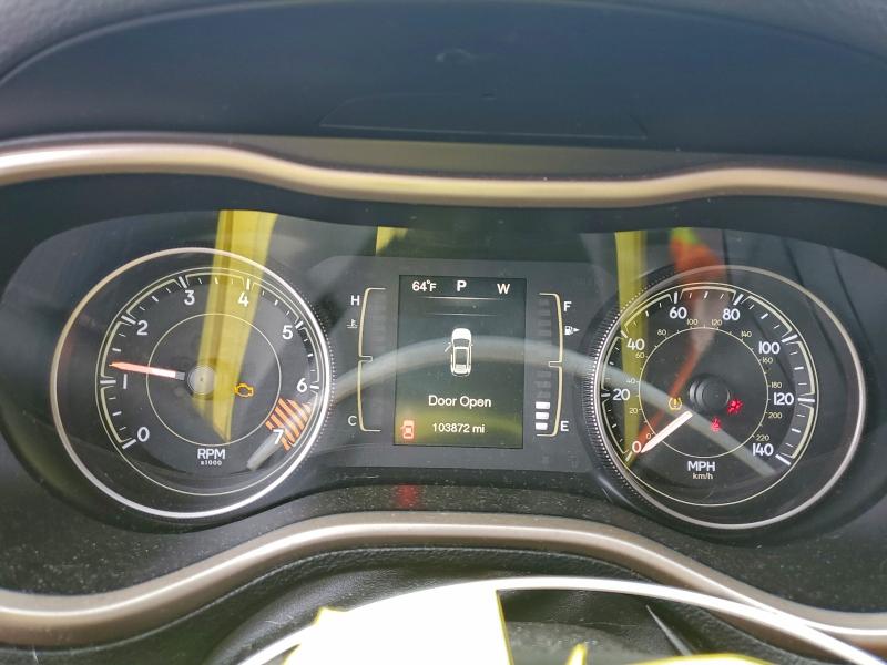 Photo 9 from auction – 2014 JEEP CHEROKEE S with VIN 1C4PJLAB1EW261445