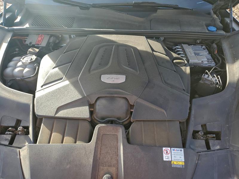 Photo 12 from auction – 2023 PORSCHE CAYENNE S with VIN WP1AB2AYXPDA14150
