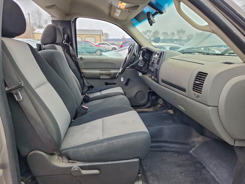 Photo 7 from auction – 2008 CHEVROLET SILVERADO with VIN 1GCEC14X98Z135219