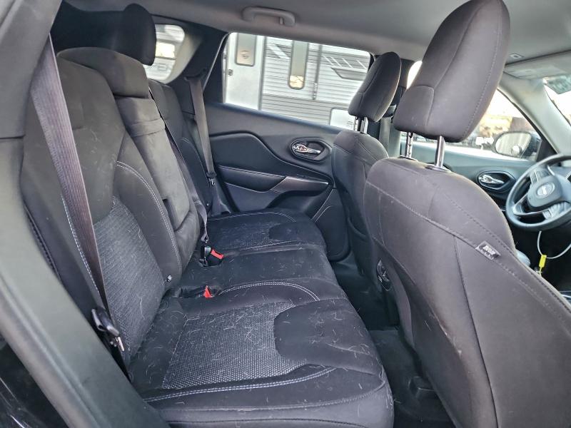 Photo 11 from auction – 2019 JEEP CHEROKEE L with VIN 1C4PJLCX2KD143372